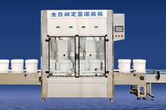 農藥化工產品灌裝機 稱重式自動灌裝機 自動稱重灌裝設備圖片,農藥化工產品灌裝機 稱重式自動灌裝機 自動稱重灌裝設備高清圖片 青州市富達輕工機械廠,